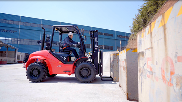 M Series 1.8-3.5T Compact 4WD Rough Terrain Forklifts
